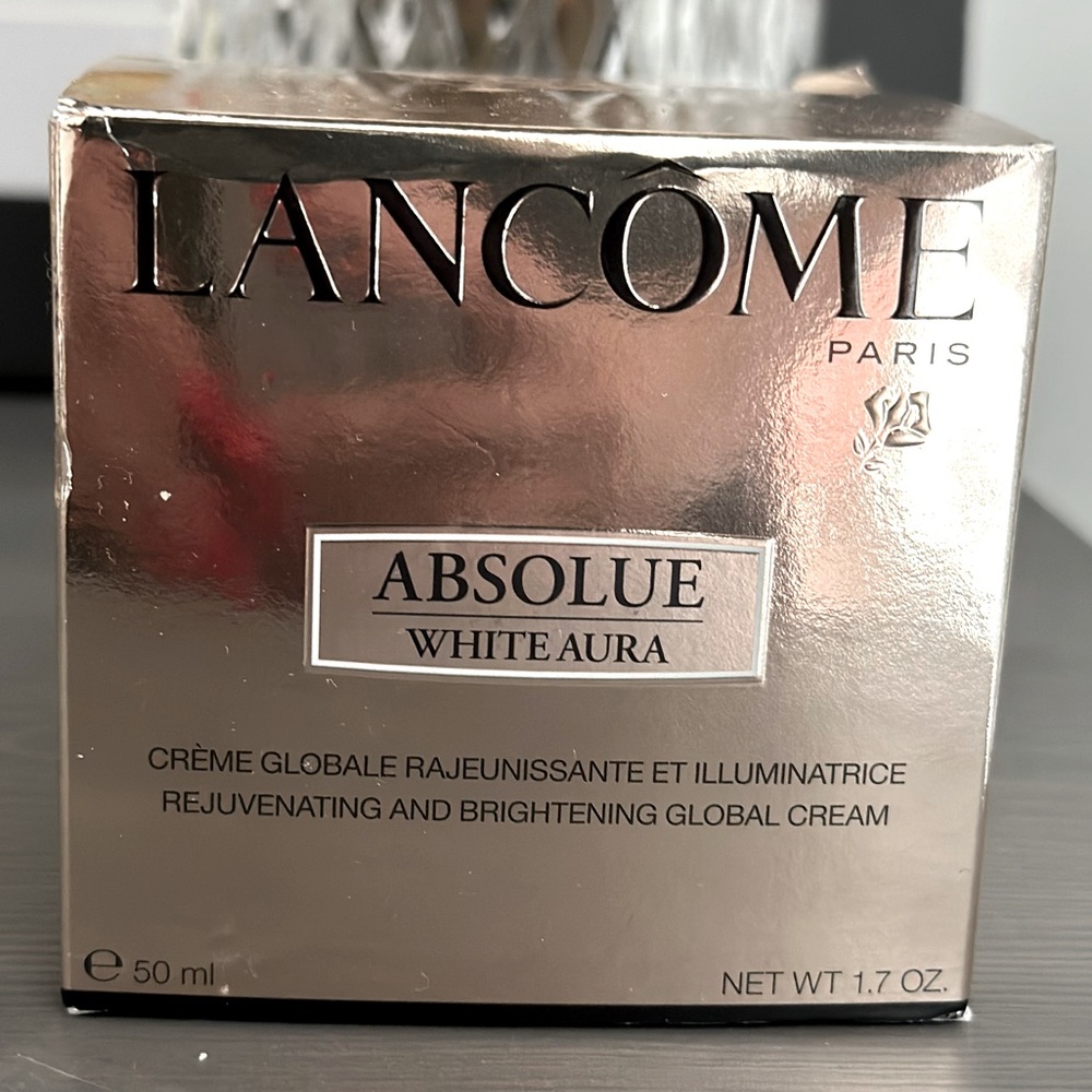 Absolue White Aura rejuvenating and brightening cream